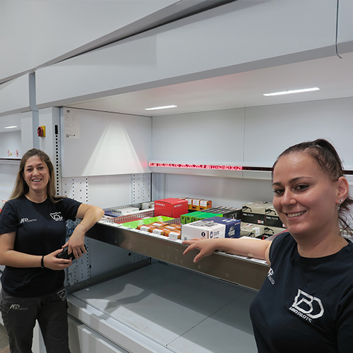 ecommerce ricambi auto 48 VBD Parts operatrici magazzino